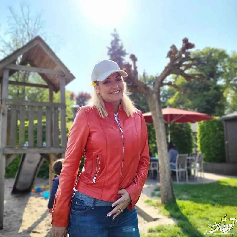 تیپ اسپرت اما خلاف عرف مهناز افشار